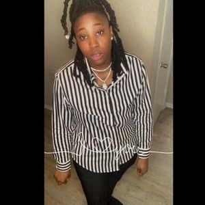 Meet your Posher, Desaree